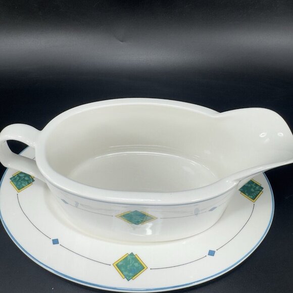 MIKASA ULTRA CERAM Gravy Boat With Underplate Gemini Porcelain Sauce Dish Japan - Picture 6 of 13
